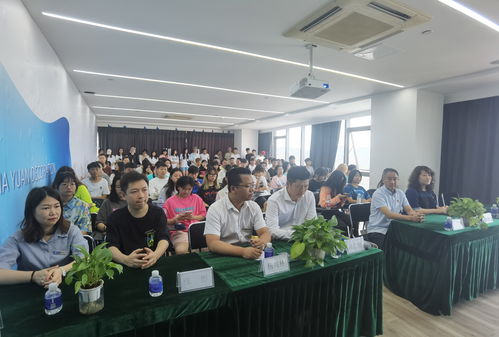 文化與藝術(shù)傳媒 文化與藝術(shù)傳媒學院環(huán)境設計專業(yè) 開展社會實踐活動